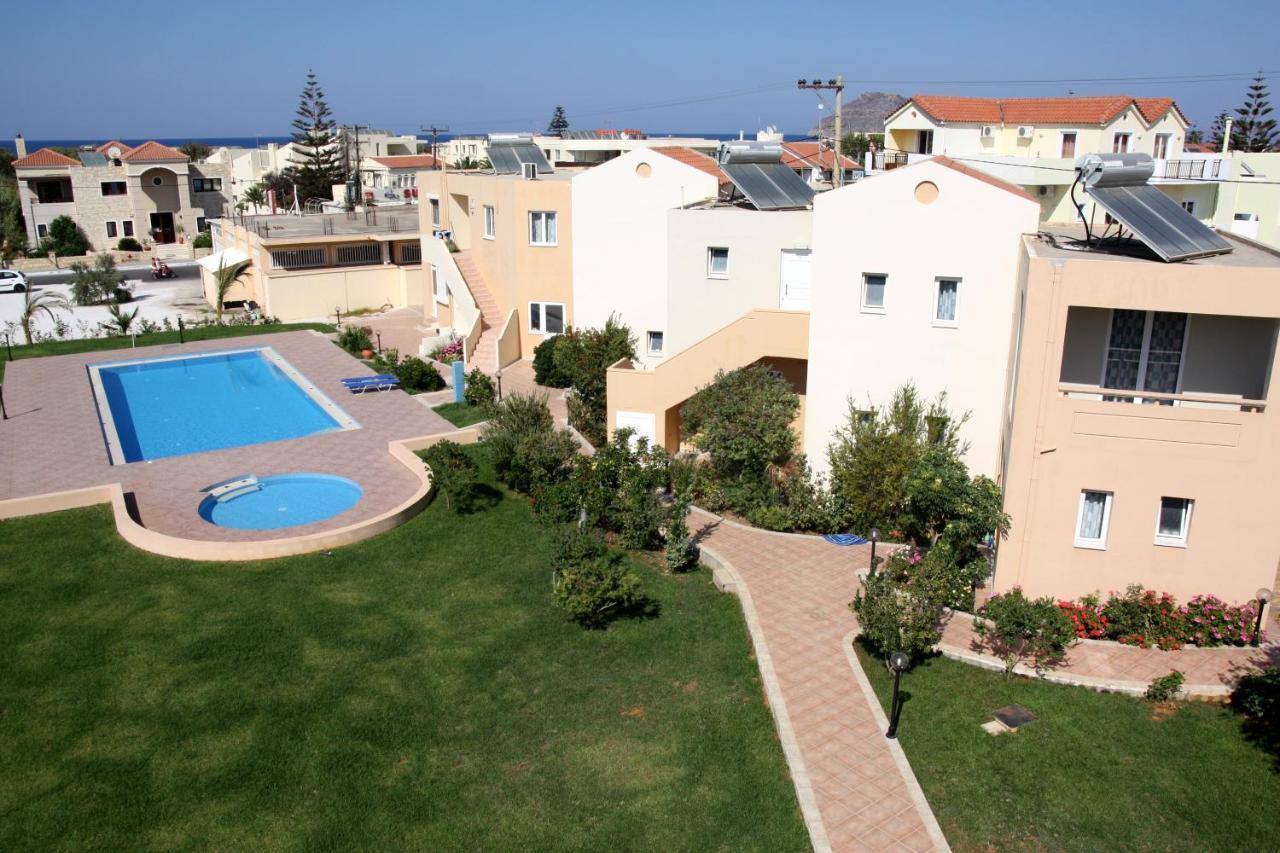 Dimitris Apartments 플라타니아스 외부 사진